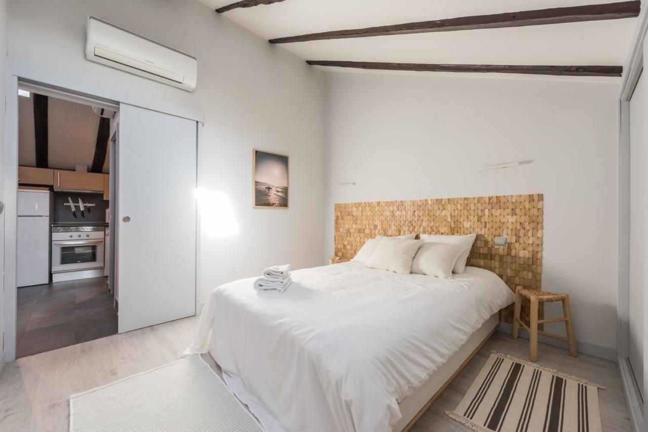 Bohemian 2Bedroom Attic In Lavapies Madrid Eksteriør bilde